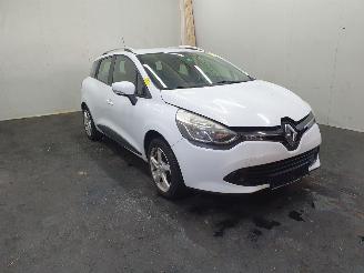 Coche siniestrado Renault Clio Mk4 0.9 TCe Expression 2015/2