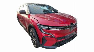Vrakbiler auto Renault Mégane E-Tech 5 Electric 2023/10