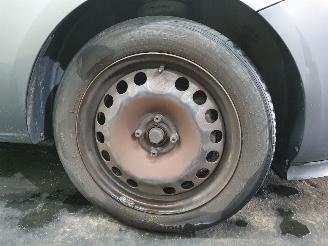 Opel Corsa P68 picture 8