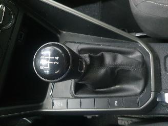 Volkswagen Polo AW1 1.0 BlueMotion Technology picture 19