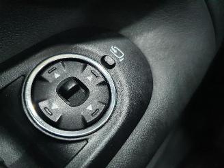 Ford Mondeo 1.6 EcoBoost Titanium picture 39