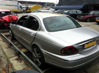 Vrakbiler auto Jaguar X-type 2.0 V6 Automaat 2002/6