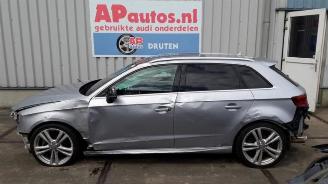 demontáž osobní automobily Audi A3 A3 Sportback (8VA/8VF), Hatchback 5-drs, 2012 / 2020 2.0 TDI 16V Quattro 2015/1