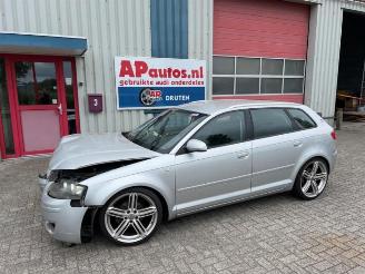  Audi A3 A3 Sportback (8PA), Hatchback 5-drs, 2004 / 2013 1.6 FSI 16V 2004/10