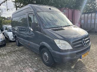 skadebil bedrijf Mercedes Sprinter 3t 906.61 211 cdi 109pk 2009/6