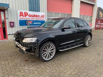 krockskadad bil auto Audi Q5 2.0 TFSI S-LINE AUTOMAAT 2009/10