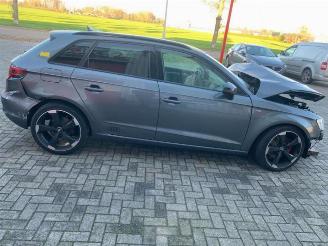 Audi A3 A3 Sportback (8VA/8VF), Hatchback 5-drs, 2012 / 2020 1.8 TFSI 16V Quattro picture 6