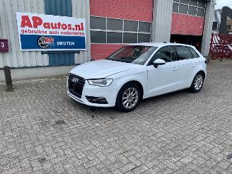 skadebil auto Audi A3 SPORTBACK 1.2 TFSI 2014/4