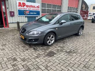 skadebil auto Seat Leon 1.2 TSI COPA 2012/4
