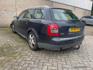 Uttjänta bilar auto Audi A4 A4 Avant (B6), Combi, 2001 / 2005 3.0 V6 30V Quattro 2002/1