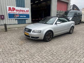 skadebil auto Audi A4 CABRIO 3.0 V6 QUATTRO AUTOMAAT 2004/6