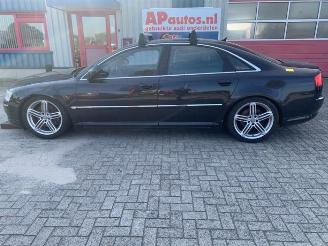 Audi A8 A8 (D3), Sedan, 2002 / 2010 4.2 V8 40V Quattro picture 2