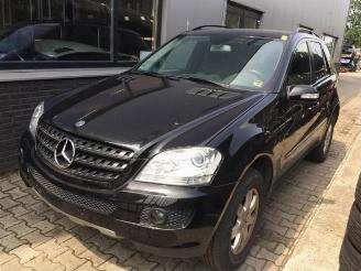 Uttjänta bilar auto Mercedes ML ML II (164/4JG), SUV, 2005 / 2011 3.0 ML-280 CDI 4-Matic V6 24V 2008/0