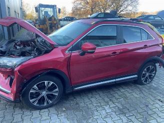 Coche siniestrado Mitsubishi Eclipse Cross Eclipse Cross (GK/GL), SUV, 2017 1.5 Turbo 16V 2WD 2019/5