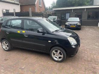 Kia Picanto Picanto (BA), Hatchback, 2004 / 2011 1.0 12V picture 4