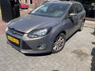 Vrakbiler auto Ford Focus Focus 3 Wagon, Combi, 2010 / 2020 1.0 Ti-VCT EcoBoost 12V 125 2014/11