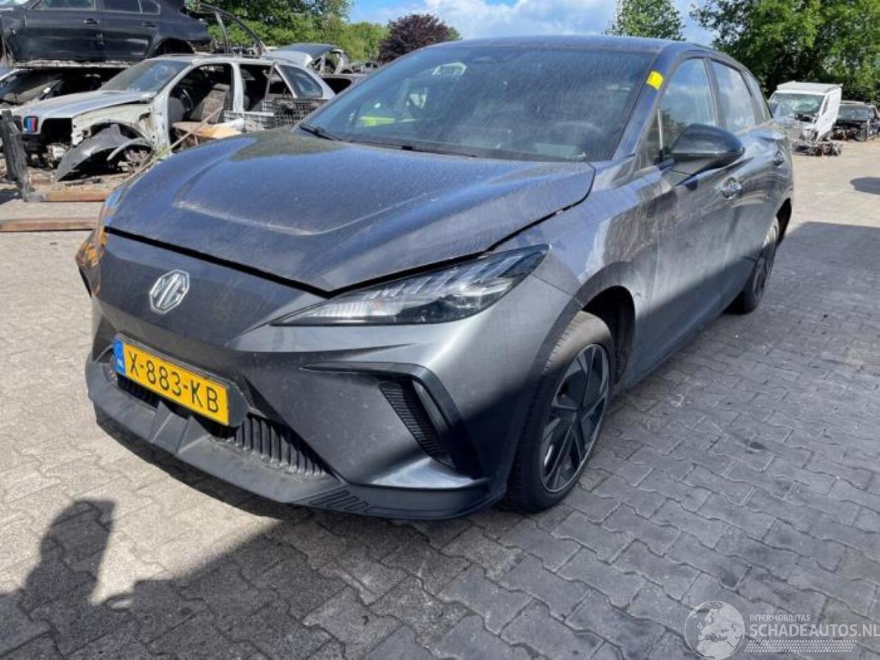 MG MG4 MG4 Electric, Hatchback, 2022 Comfort, Luxury 64 kWh