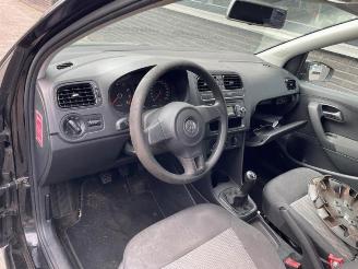 Volkswagen Polo Polo V (6R), Hatchback, 2009 / 2017 1.2 12V picture 5