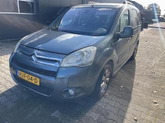 Coche siniestrado Citroën Berlingo Berlingo Cinqspace, Multispace, MPV, 2008 / 2021 1.6 VTi 120 16V 2019