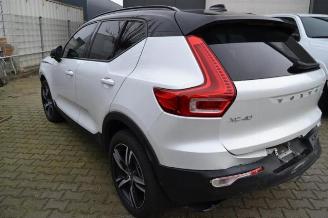 Vrakbiler auto Volvo XC40 XC40 (XZ), SUV, 2017 2.0 T5 16V AWD 2020/10