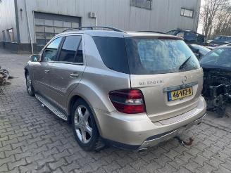 Mercedes ML ML II (164/4JG), SUV, 2005 / 2011 3.0 ML-320 CDI 4-Matic V6 24V picture 2