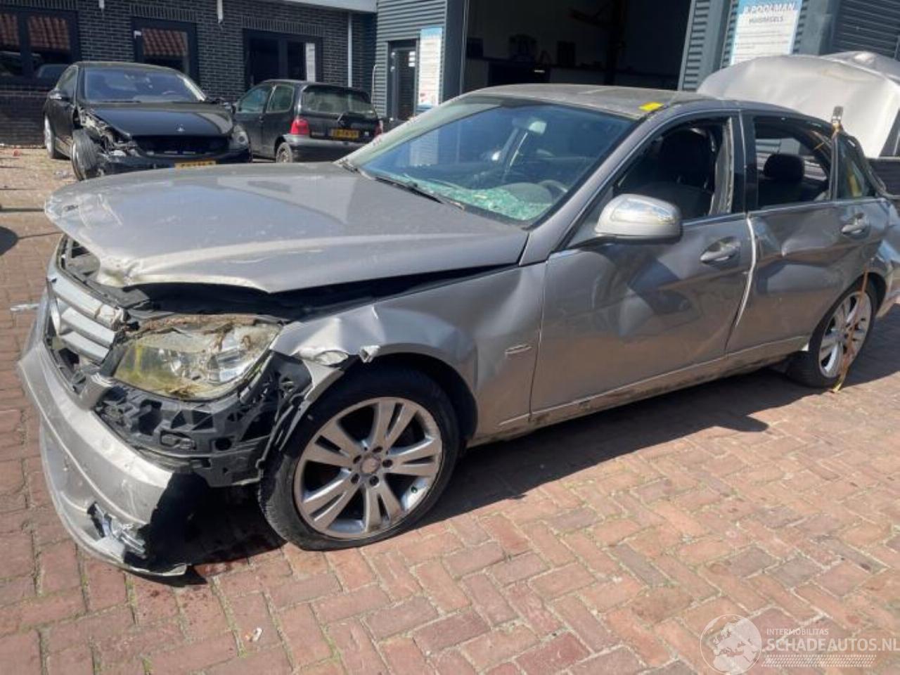 Mercedes C-klasse C (W204), Sedan, 2007 / 2014 2.2 C-200 CDI 16V