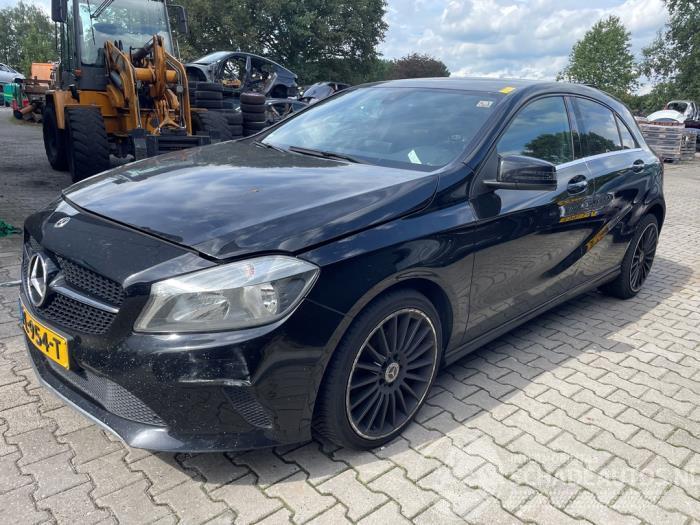 Mercedes A-klasse A (W176), Hatchback, 2012 / 2018 1.5 A-180 CDI, A-180d 16V