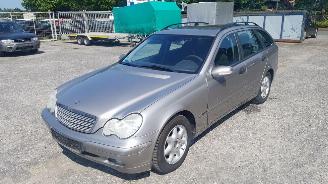 demontáž osobní automobily Mercedes C-klasse W203 Zilver 723U Onderdelen deur Bumper 2003/7