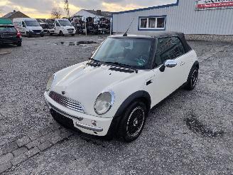 Coche siniestrado Mini Cooper 1.6 16V Pepper White 850 Onderdelen W10B16A Motor 2006/11