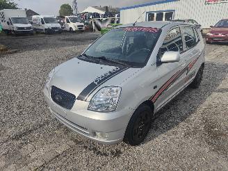 Sloopauto Kia Picanto 1.0 Zilver S3 Onderdelen G4HE Motor 2004/7