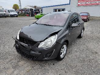 Vrakbiler auto Opel Corsa 1.2 16V Grijs Z177 Onderdelen A12XEL Motor 2011/6