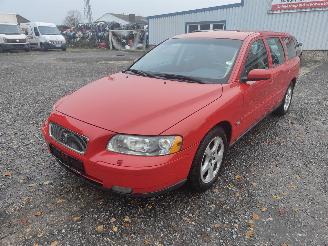 Coche siniestrado Volvo V-70 Rood 612-46 Onderdelen M66 Bak 2005/10