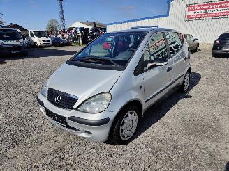 demontáž osobní automobily Mercedes A-klasse 140L Zilver 761 Onderdelen 716501 Bak 2004/2