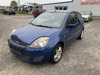 Démontage voiture Ford Fiesta 1.3 2007/8