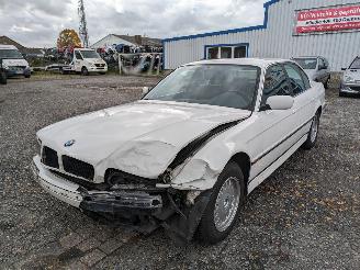Salvage car BMW 7-serie 728i E38 1995/12