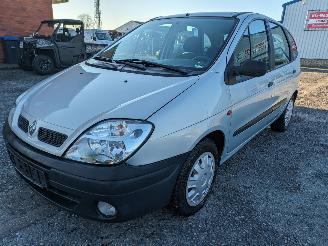Sloopauto Renault Scenic 1.4 16V 2001/12