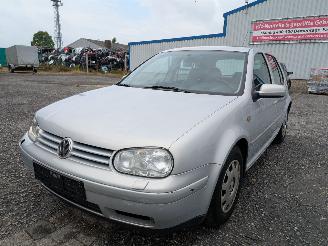  Volkswagen Golf 1.6 1998/1