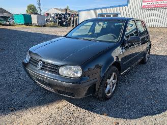 Sloopauto Volkswagen Golf 1.9 TDI 2002/9