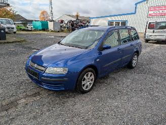 Salvage car Fiat Stilo Kombi 2006/8