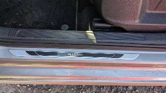 Volkswagen Golf Sportsvan 2.0 TDI DSG picture 11