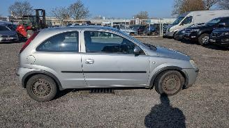 Opel Corsa 1.2 picture 4