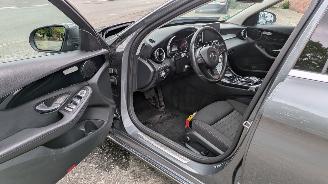 Mercedes C-klasse C220 d 4-Matic T 9G-Tronic picture 9