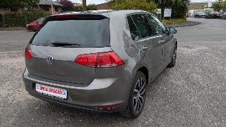Volkswagen Golf 1.6 TDI BlueMotion picture 5
