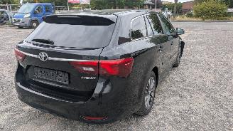 Toyota Avensis 1.8 picture 5