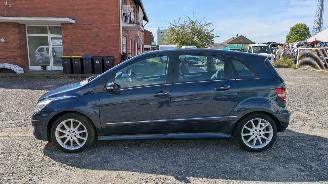 Mercedes B-klasse B 200 picture 8