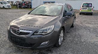 Uttjänta bilar auto Opel Astra 1.7 CDTI 2011/5
