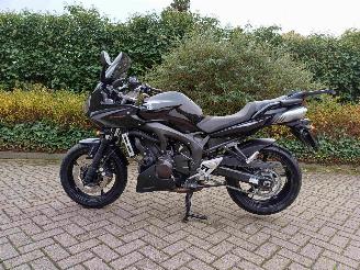 krockskadad bil motor Yamaha FZ 6 Fazer S2 ABS 2007/8