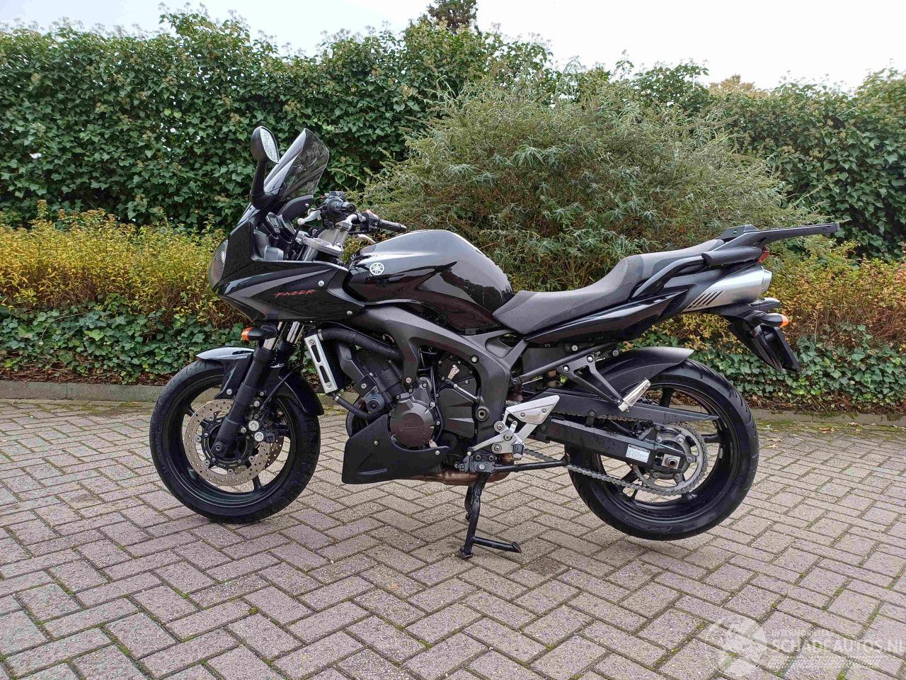 Yamaha FZ 6 Fazer S2 ABS