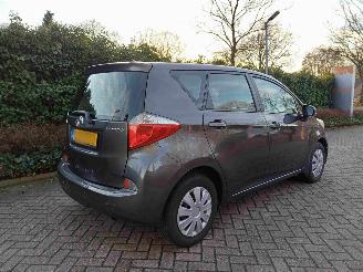 Toyota Verso S 1.3 VVT-i Aspiration picture 2