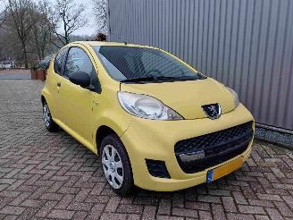  Peugeot 107 1.0-12V XR 2010/6